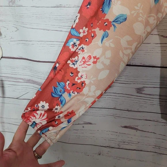 Boutique Gray Floral Sleeve Boho Waffle Knit V-Neck Pullover Sweater Woman Small - Picture 4 of 6